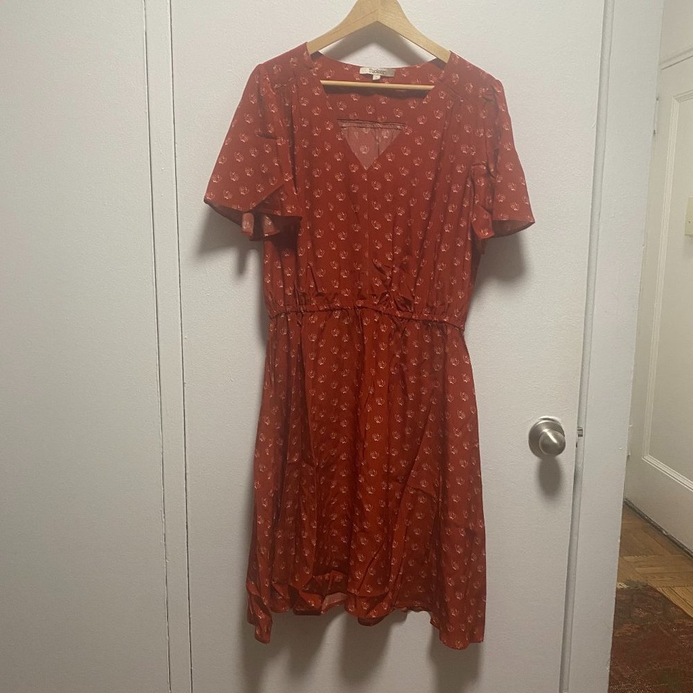COPY - Tucker NYC silk v-neck dress - size L